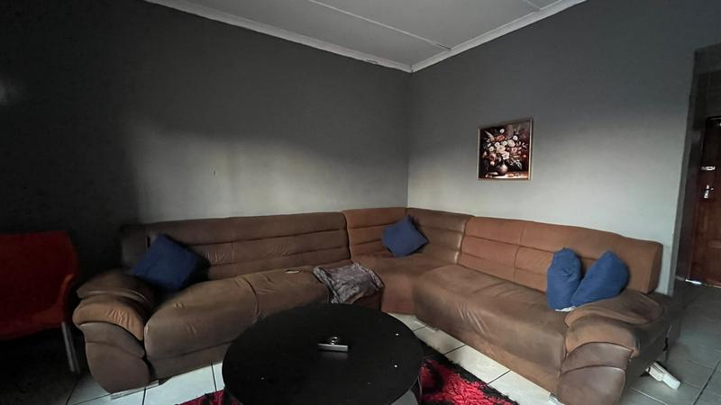 2 Bedroom Property for Sale in Umhlathuze KwaZulu-Natal