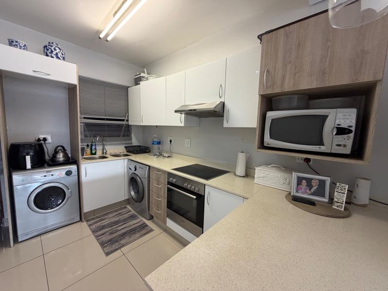 2 Bedroom Property for Sale in New Town Centre KwaZulu-Natal