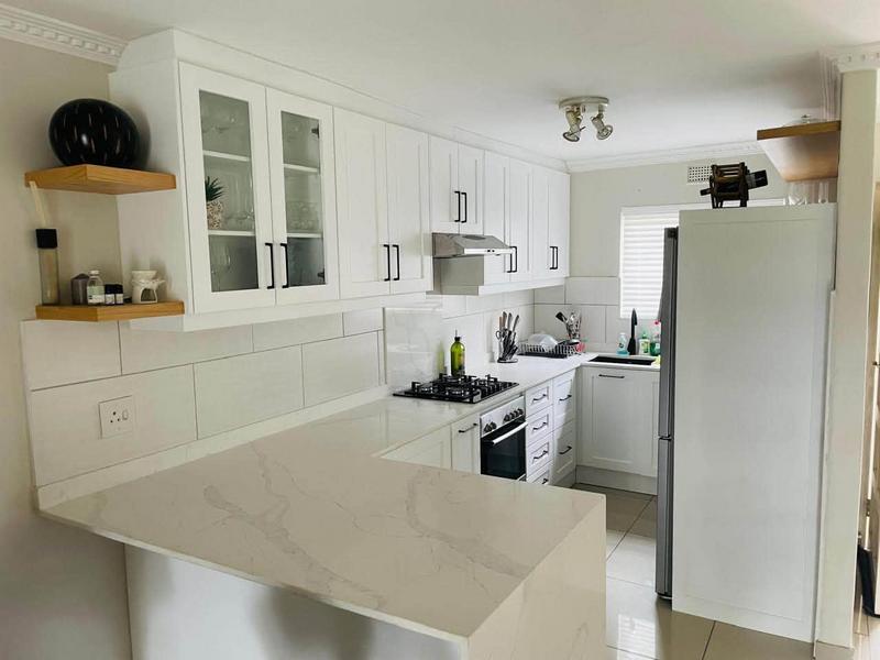 To Let 3 Bedroom Property for Rent in Umbilo KwaZulu-Natal