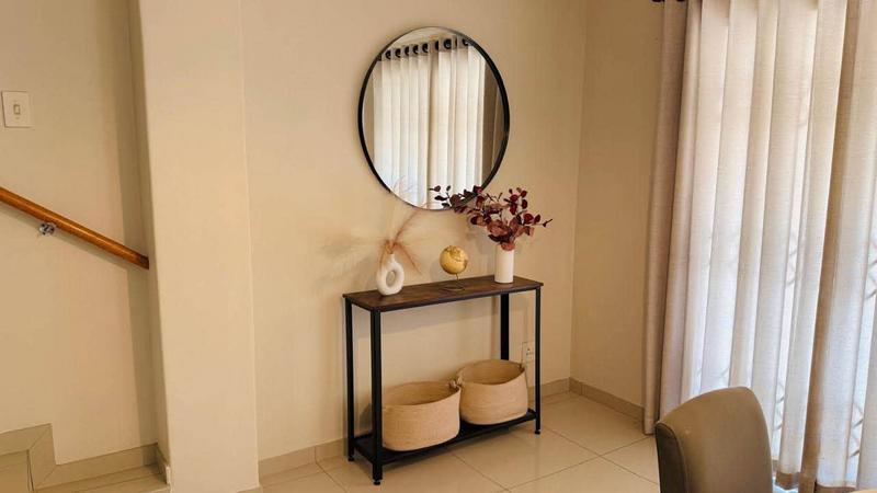 To Let 3 Bedroom Property for Rent in Umbilo KwaZulu-Natal