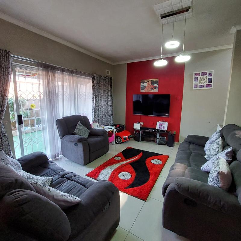2 Bedroom Property for Sale in La Mercy KwaZulu-Natal