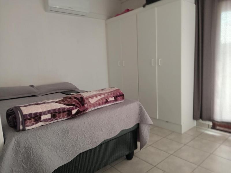 2 Bedroom Property for Sale in Margate KwaZulu-Natal