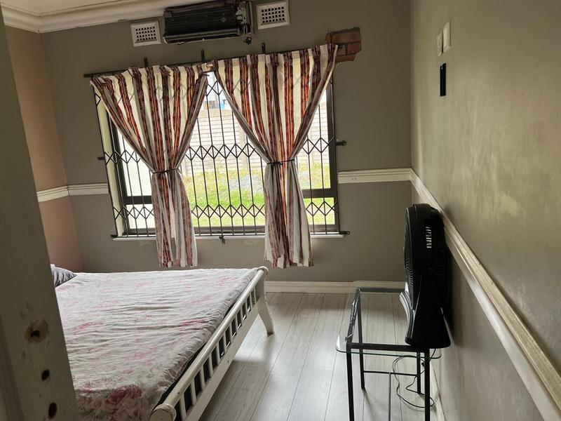4 Bedroom Property for Sale in Malvern KwaZulu-Natal
