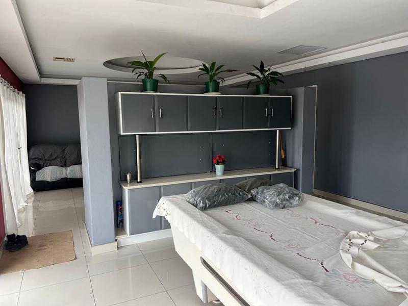 4 Bedroom Property for Sale in Malvern KwaZulu-Natal