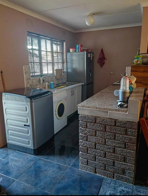 To Let 2 Bedroom Property for Rent in Bluff KwaZulu-Natal