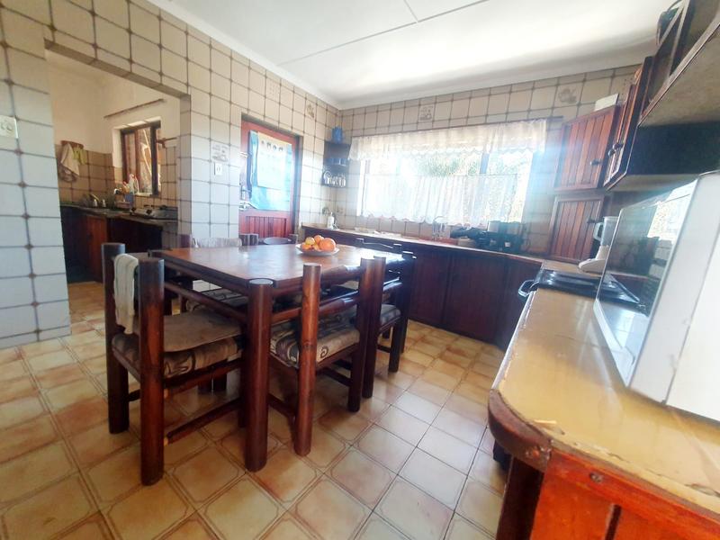 3 Bedroom Property for Sale in Umzinto KwaZulu-Natal