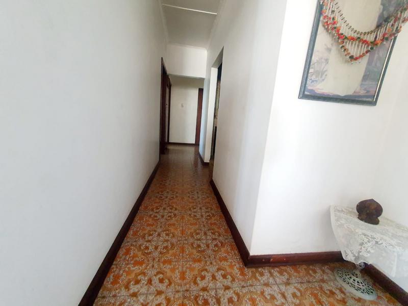 3 Bedroom Property for Sale in Umzinto KwaZulu-Natal