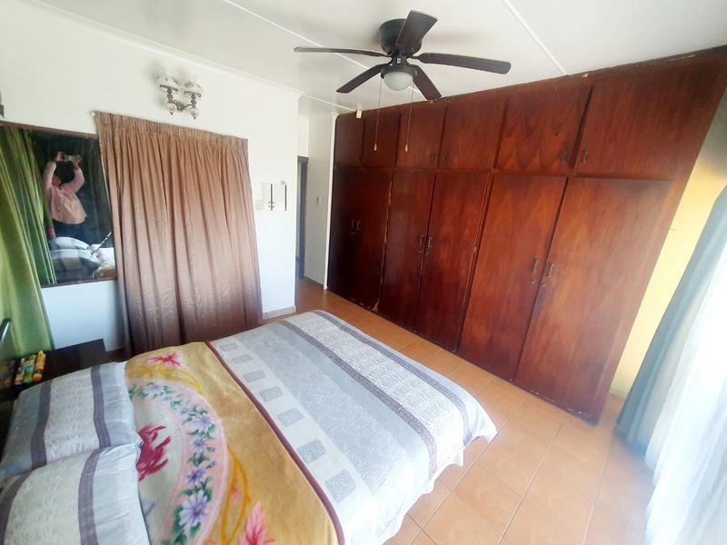 3 Bedroom Property for Sale in Umzinto KwaZulu-Natal