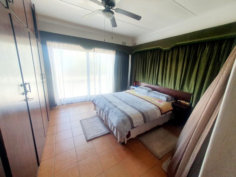 3 Bedroom Property for Sale in Umzinto KwaZulu-Natal