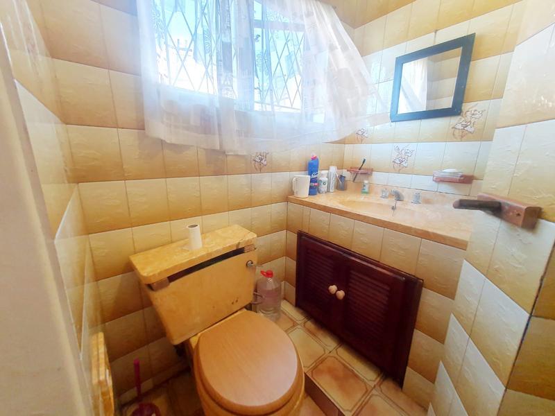 3 Bedroom Property for Sale in Umzinto KwaZulu-Natal