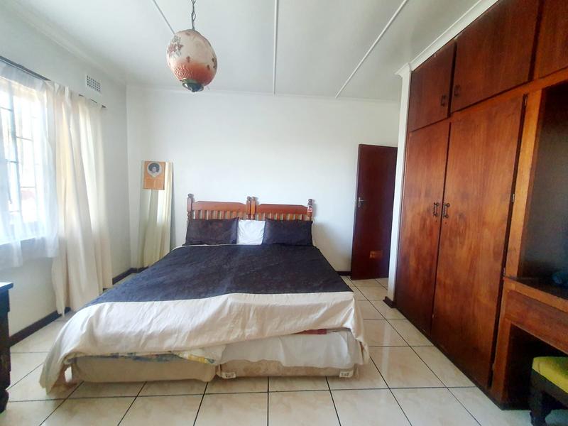 3 Bedroom Property for Sale in Umzinto KwaZulu-Natal