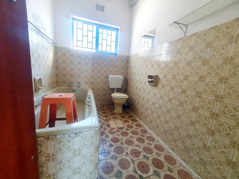 3 Bedroom Property for Sale in Umzinto KwaZulu-Natal