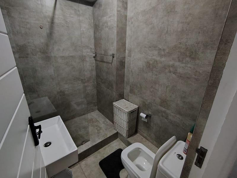 2 Bedroom Property for Sale in Umhlanga KwaZulu-Natal