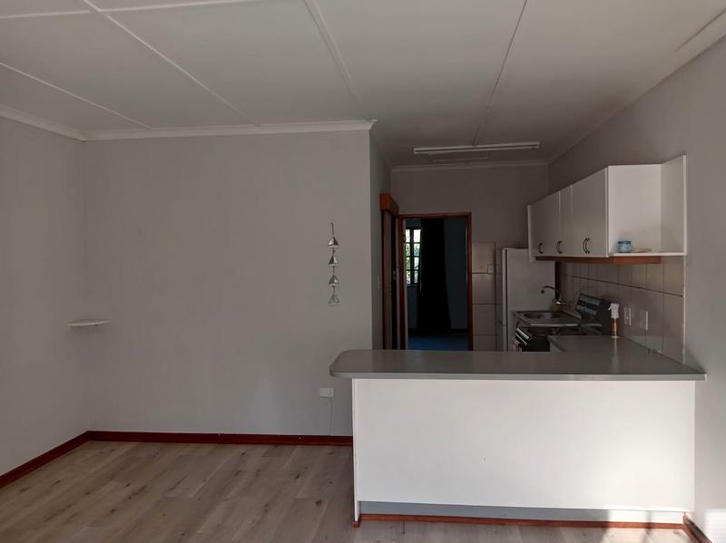 1 Bedroom Property for Sale in Scottburgh KwaZulu-Natal