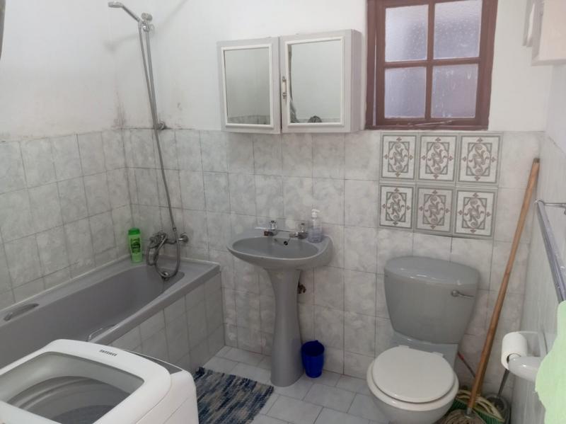 1 Bedroom Property for Sale in Scottburgh KwaZulu-Natal