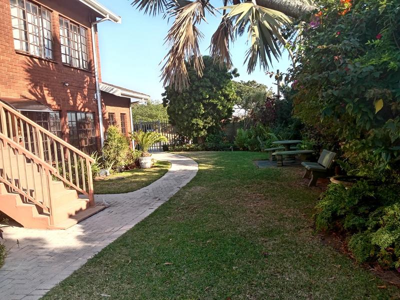 1 Bedroom Property for Sale in Scottburgh KwaZulu-Natal