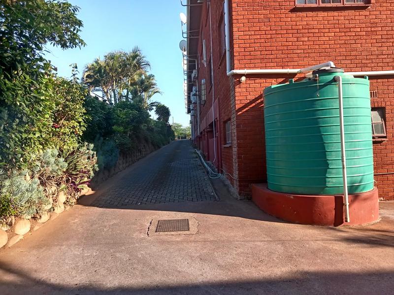 1 Bedroom Property for Sale in Scottburgh KwaZulu-Natal
