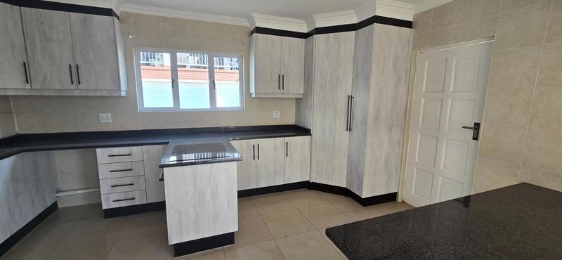 3 Bedroom Property for Sale in Mount Edgecombe KwaZulu-Natal