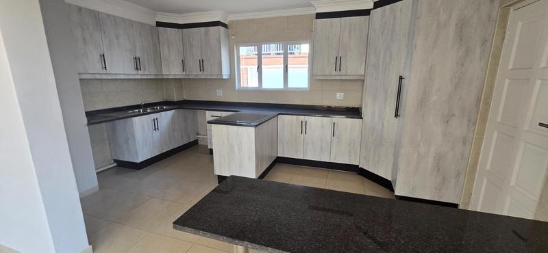 3 Bedroom Property for Sale in Mount Edgecombe KwaZulu-Natal