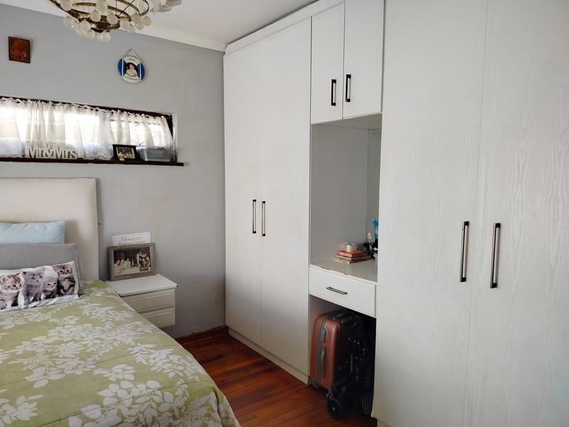 4 Bedroom Property for Sale in Bluff KwaZulu-Natal