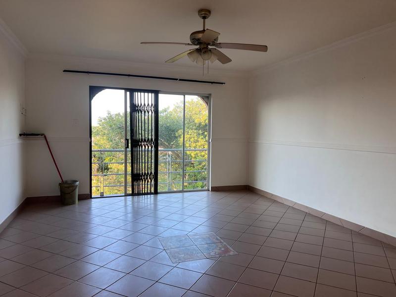 To Let 2 Bedroom Property for Rent in Margate KwaZulu-Natal