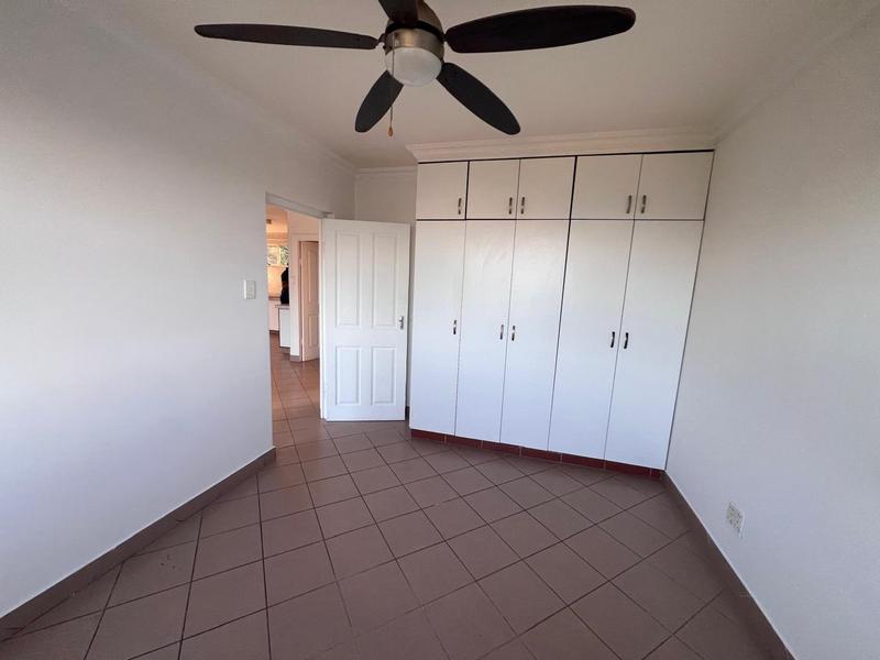 To Let 2 Bedroom Property for Rent in Margate KwaZulu-Natal
