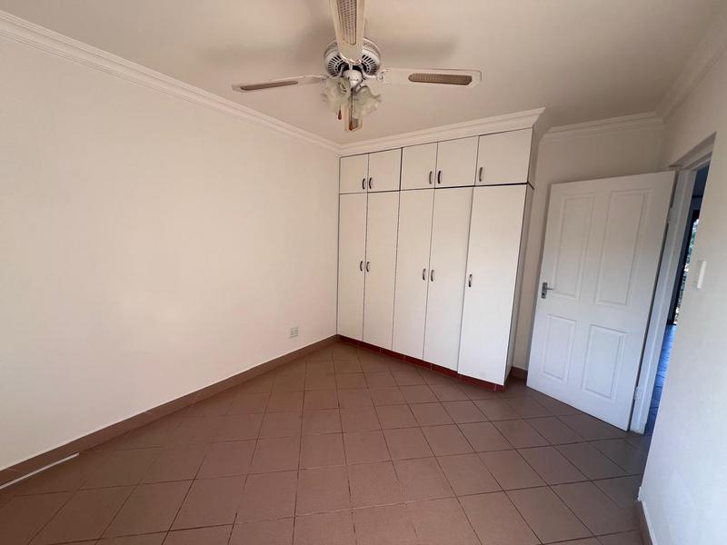 To Let 2 Bedroom Property for Rent in Margate KwaZulu-Natal