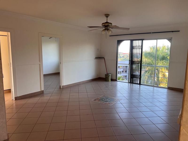To Let 2 Bedroom Property for Rent in Margate KwaZulu-Natal