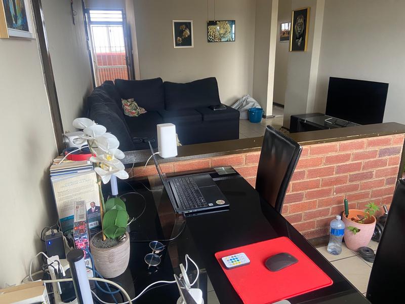 2 Bedroom Property for Sale in Morningside KwaZulu-Natal