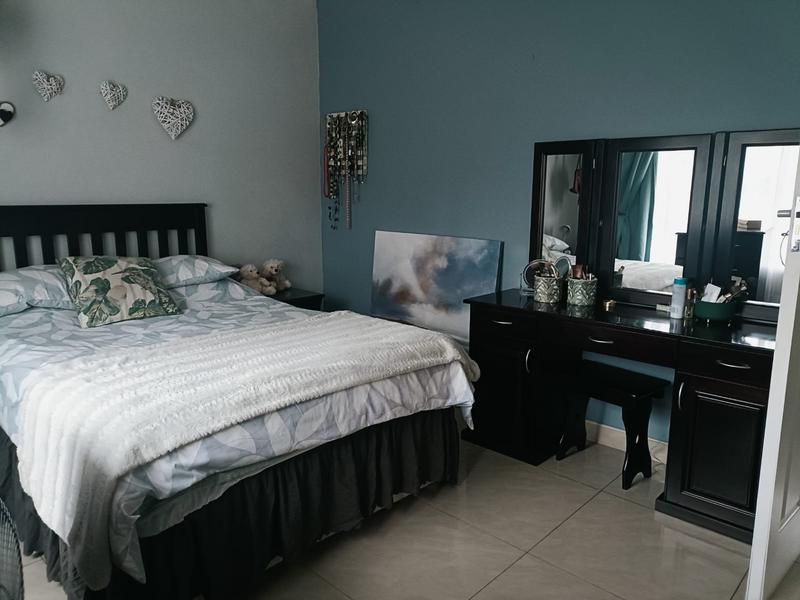 4 Bedroom Property for Sale in New Germany KwaZulu-Natal