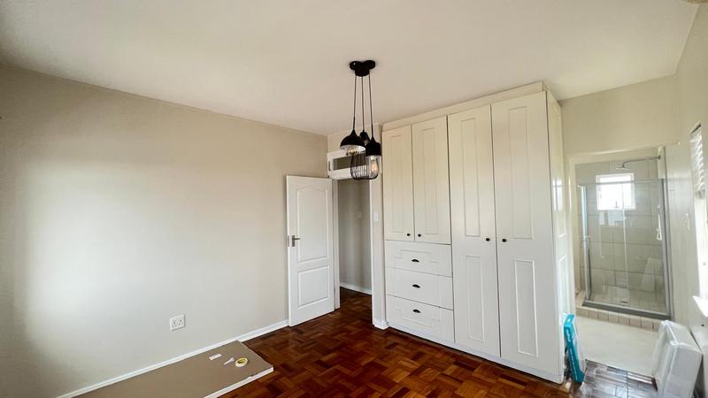 To Let 2 Bedroom Property for Rent in Windermere KwaZulu-Natal