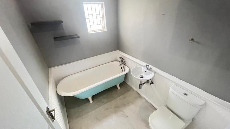 To Let 2 Bedroom Property for Rent in Windermere KwaZulu-Natal
