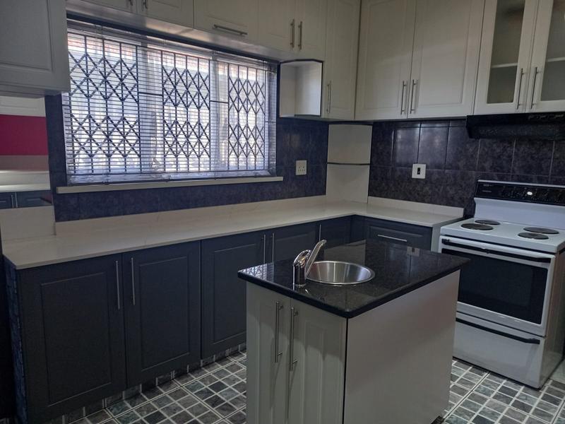 3 Bedroom Property for Sale in Bluff KwaZulu-Natal