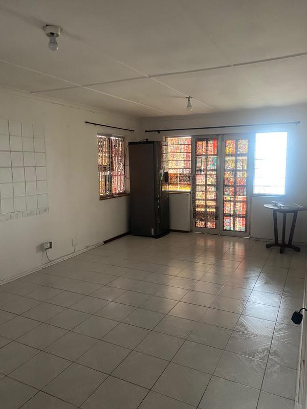 To Let 3 Bedroom Property for Rent in Treasure Beach KwaZulu-Natal