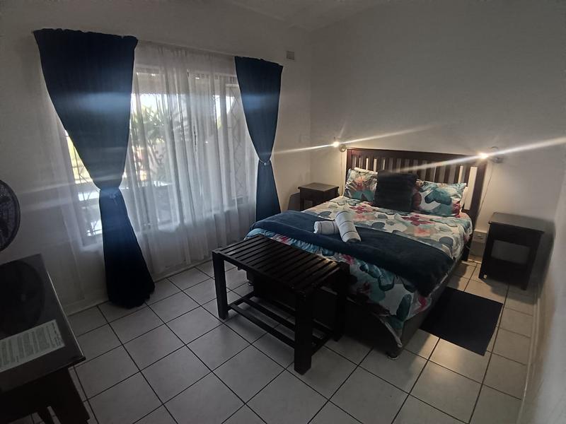 2 Bedroom Property for Sale in Manaba Beach KwaZulu-Natal