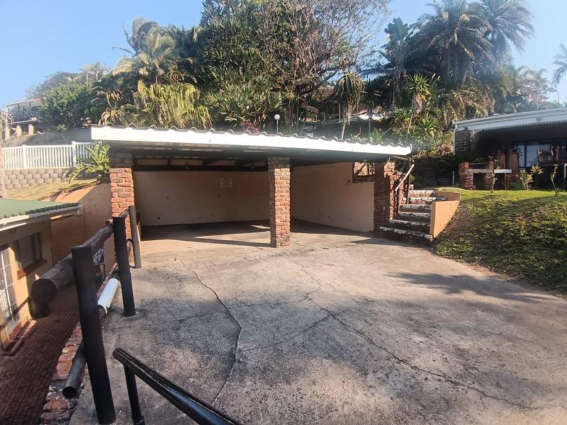2 Bedroom Property for Sale in Manaba Beach KwaZulu-Natal