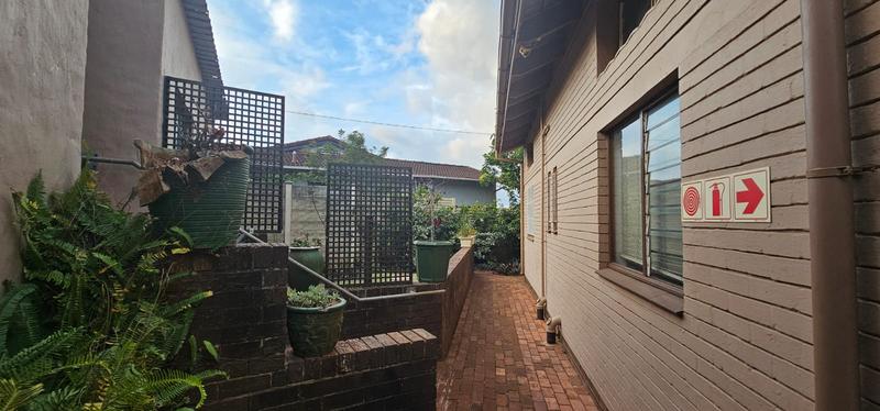 2 Bedroom Property for Sale in Scottburgh KwaZulu-Natal