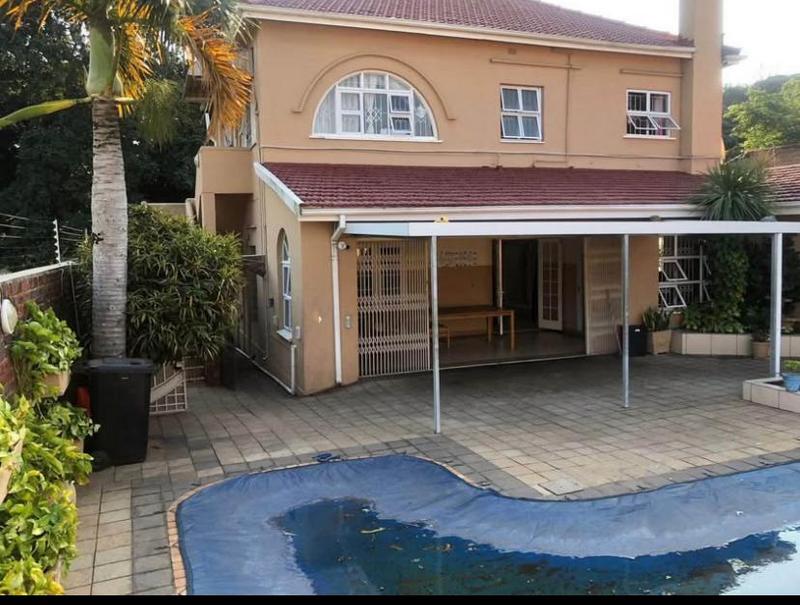 10 Bedroom Property for Sale in Essenwood KwaZulu-Natal