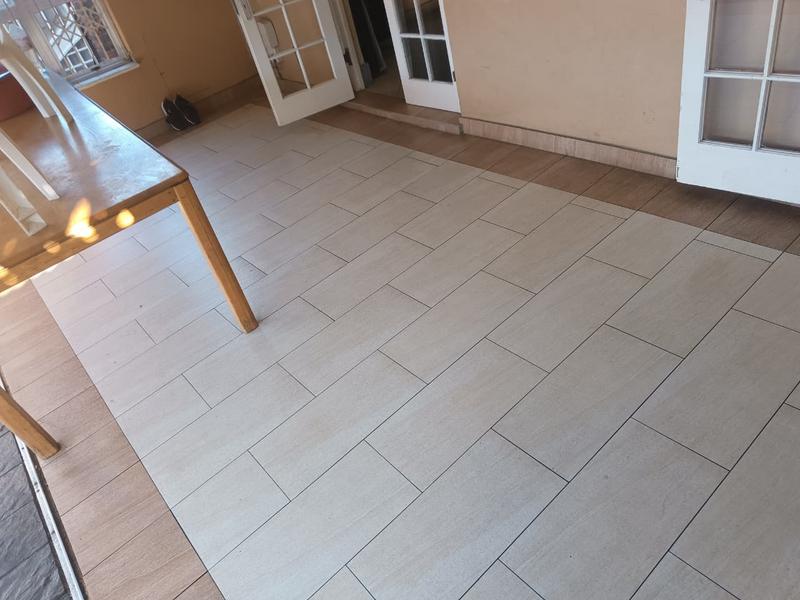 10 Bedroom Property for Sale in Essenwood KwaZulu-Natal