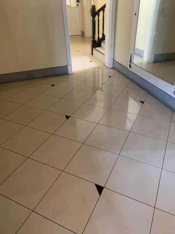 10 Bedroom Property for Sale in Essenwood KwaZulu-Natal