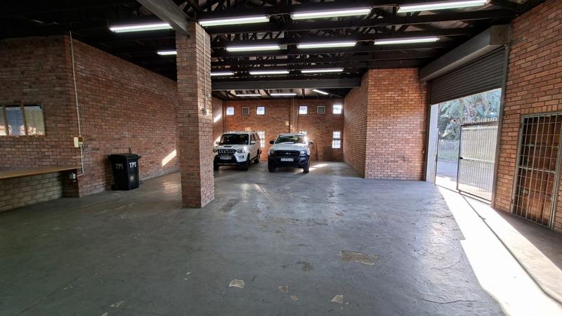 To Let Commercial Property for Rent in Alton KwaZulu-Natal
