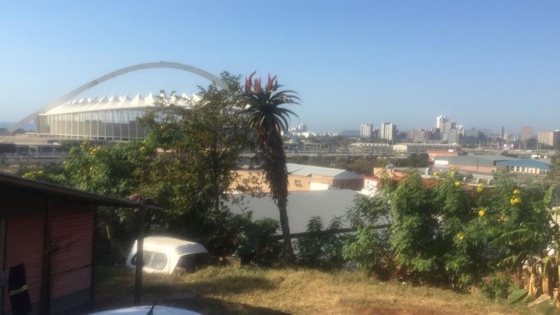 9 Bedroom Property for Sale in Windermere KwaZulu-Natal
