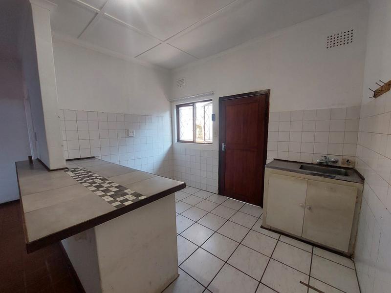 To Let 2 Bedroom Property for Rent in Lawrence Rocks KwaZulu-Natal