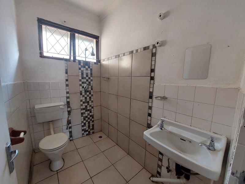 To Let 2 Bedroom Property for Rent in Lawrence Rocks KwaZulu-Natal