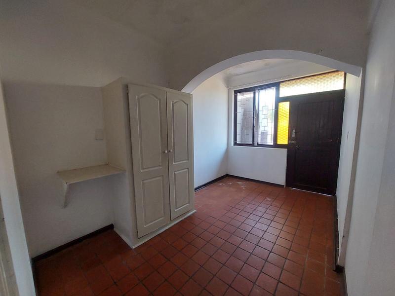 To Let 2 Bedroom Property for Rent in Lawrence Rocks KwaZulu-Natal