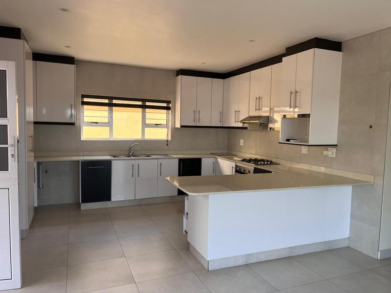 To Let 2 Bedroom Property for Rent in Port Shepstone KwaZulu-Natal