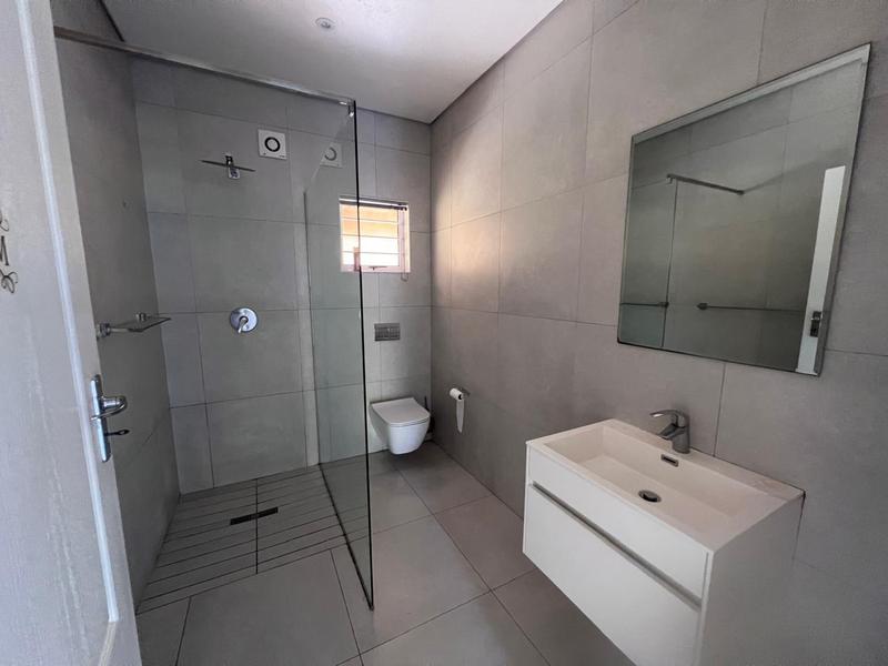 To Let 2 Bedroom Property for Rent in Port Shepstone KwaZulu-Natal