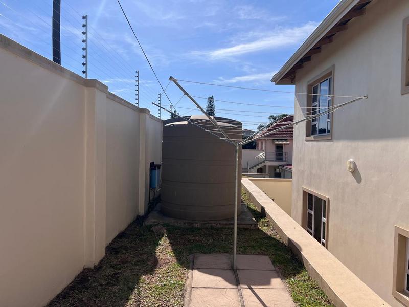 To Let 2 Bedroom Property for Rent in Port Shepstone KwaZulu-Natal