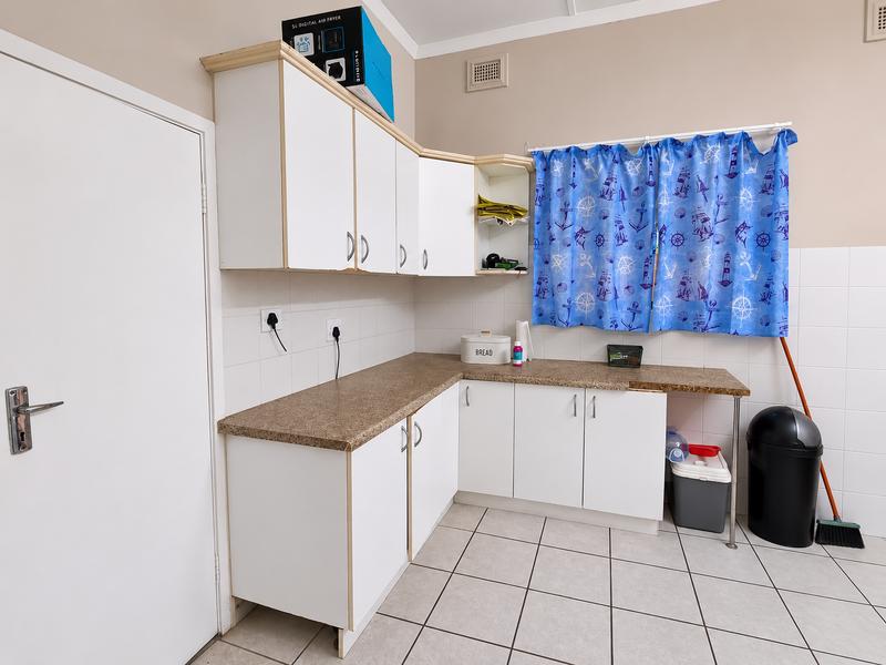 2 Bedroom Property for Sale in Margate Beach KwaZulu-Natal
