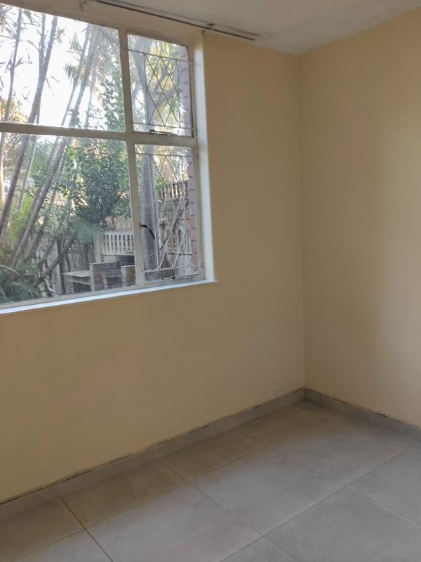 2 Bedroom Property for Sale in Pinetown KwaZulu-Natal